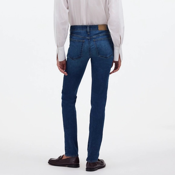 The Mid-Rise Perfect Vintage Jean in Kenmere Wash; 26; madewell - Picture 3 of 6